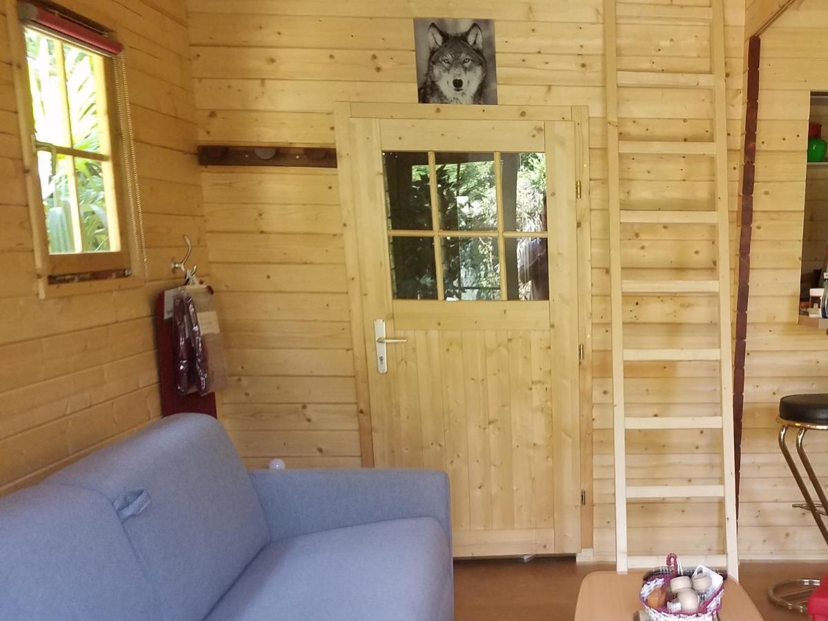 Normandy Cottage Gagny Экстерьер фото