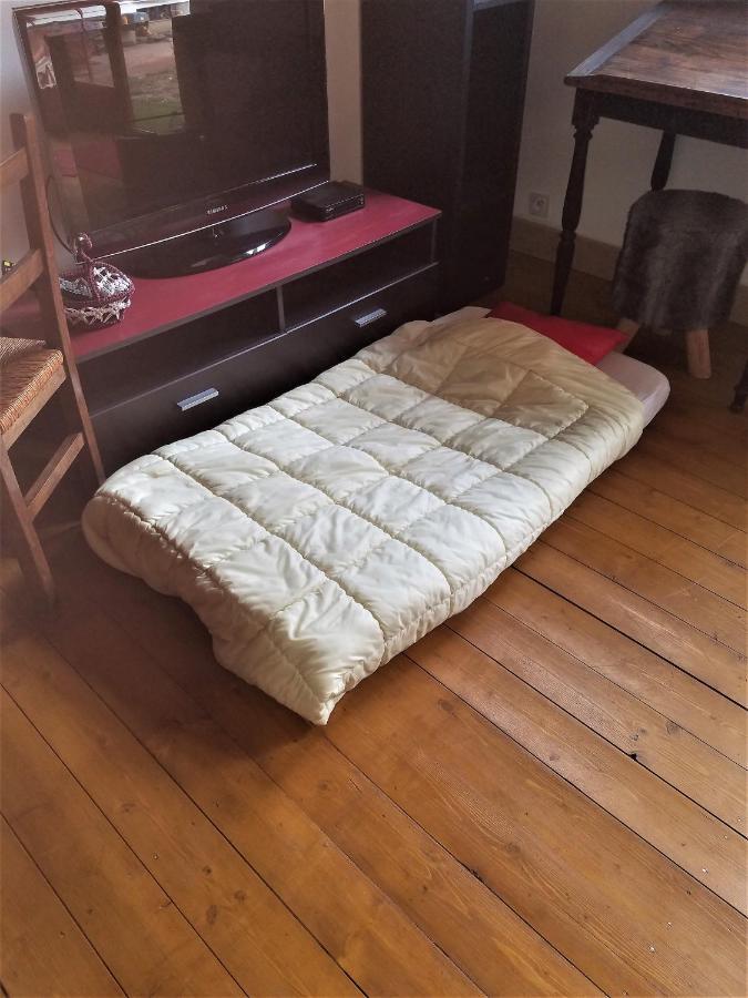 Normandy Cottage Gagny Экстерьер фото